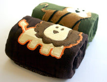 Load image into Gallery viewer, Jannuzzi 2-Pack Lion &amp; Tiger Burp Cloth
