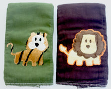Load image into Gallery viewer, Jannuzzi 2-Pack Lion &amp; Tiger Burp Cloth 
