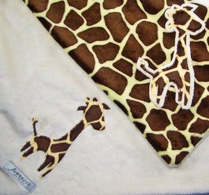 Giraffe Minky Baby Blanket